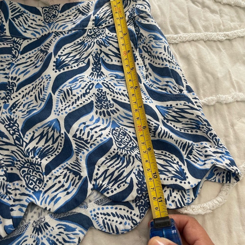 Lilly Pulitzer Ruffle Shorts - Picture 2 of 6